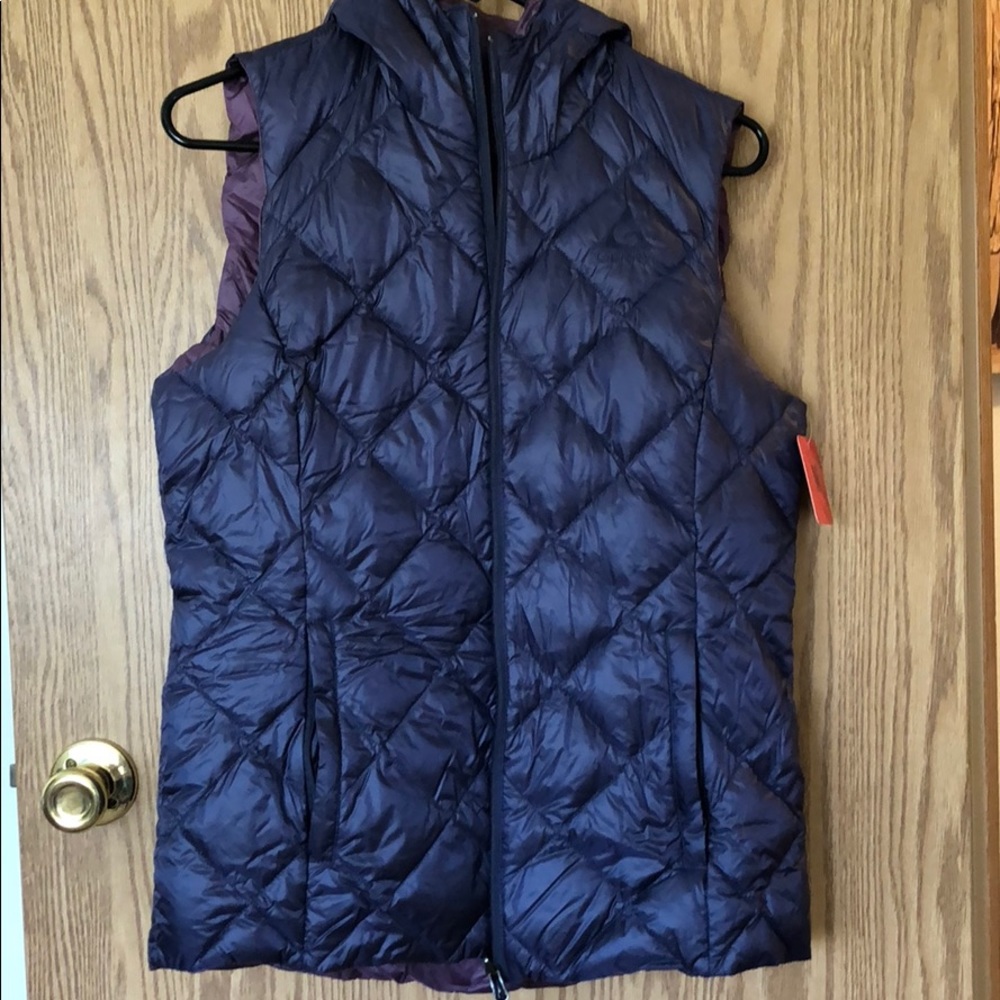 Reversible vest